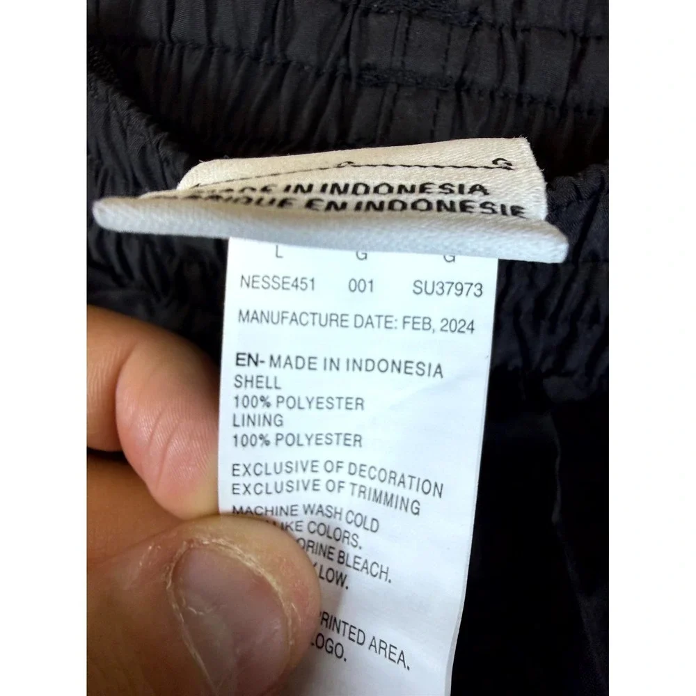 Nike Athletic Shorts Mens Large Black Swoosh Logo Training Gym Wear Drawstring